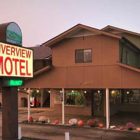 Riverview Motel Mammoth Spring Экстерьер фото